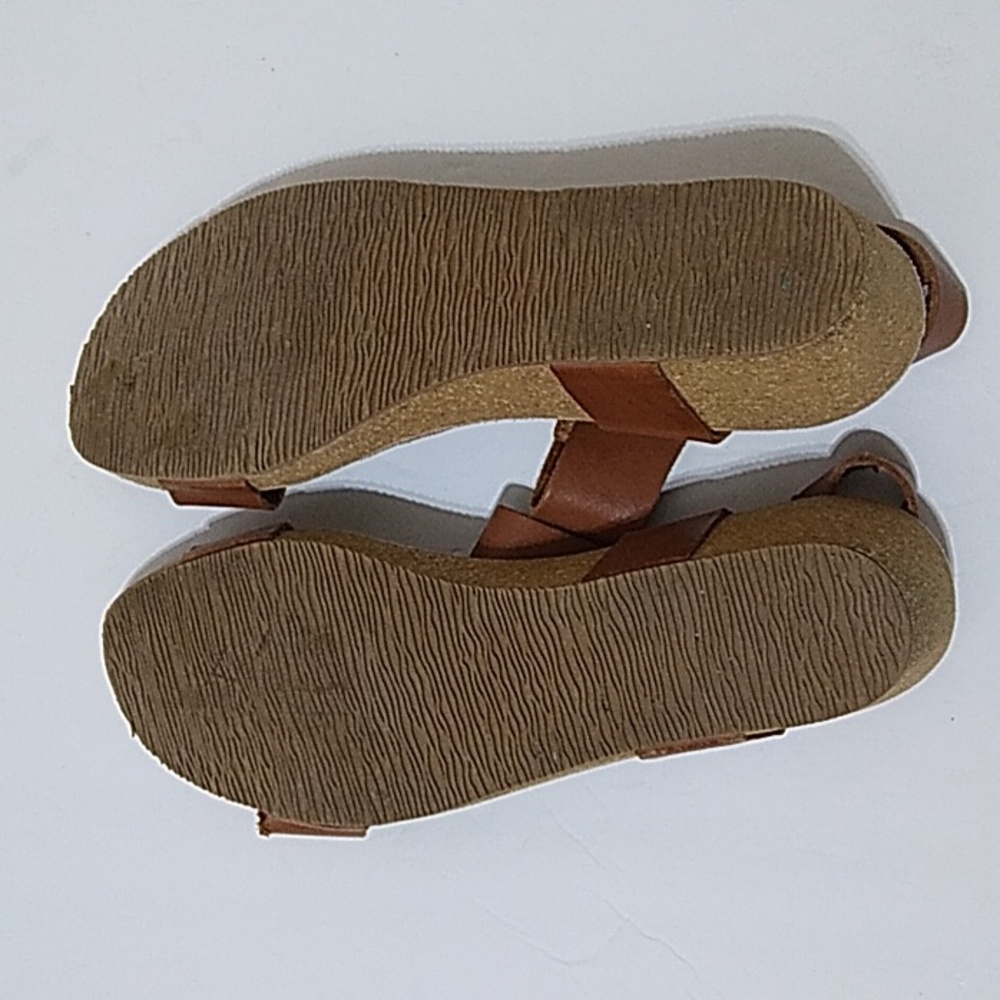 Eric Michael Wedge Sandals - Picture 6 of 7